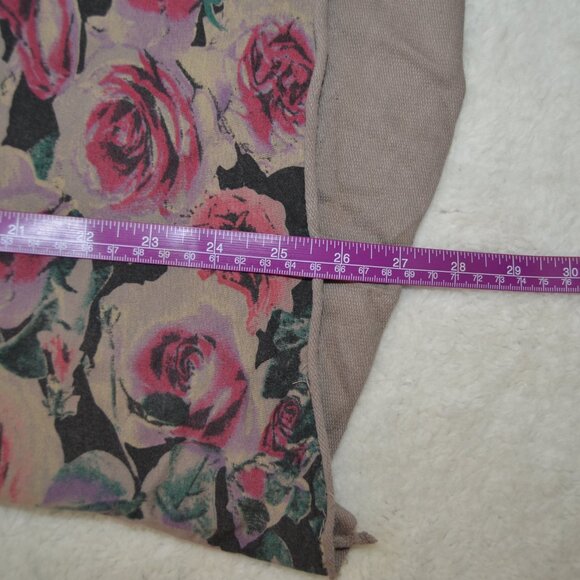 Made in Italy sweatshirt, neutral toned with rose print and sequin heart M - Picture 10 of 16